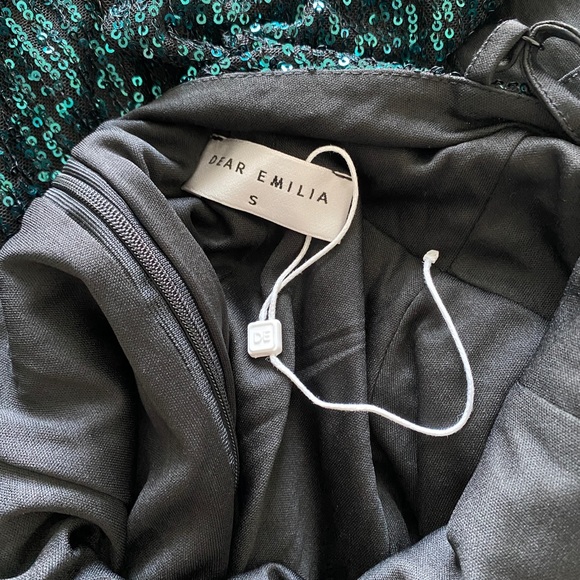 NWT Hello Molly “Dear Emelia Many Different Names” Sequin Dress Green Size S - Picture 5 of 8